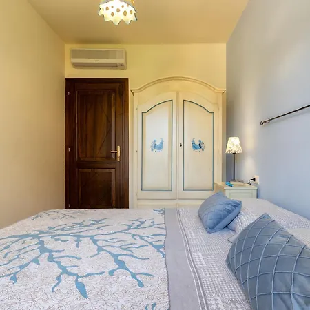 Del Colle By Interhome